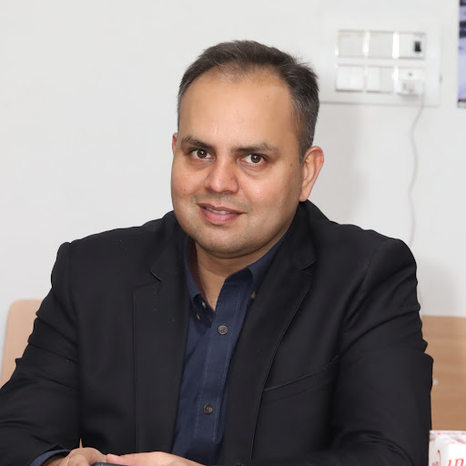 Dr. Puneet Lunial