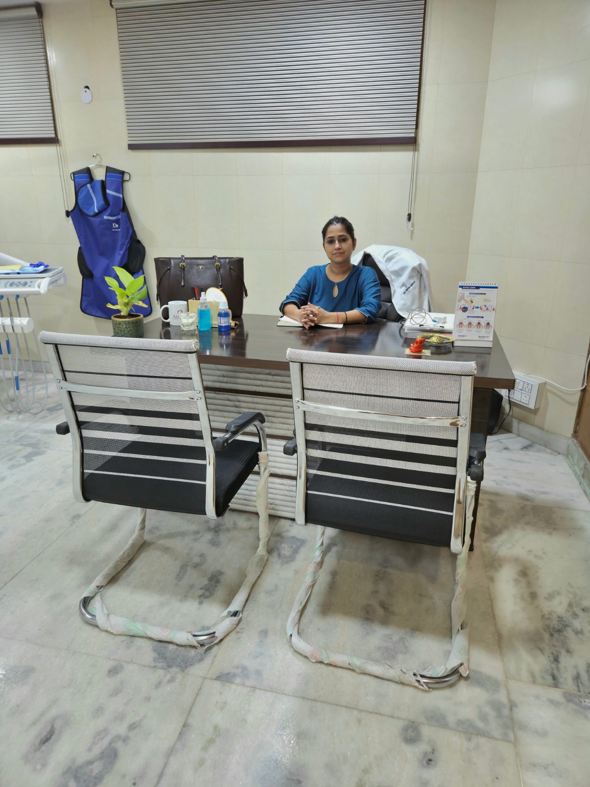 Dr. Priya Singh | Best Dentist Doctor Near Me | 9 Years Exp. | New Delhi