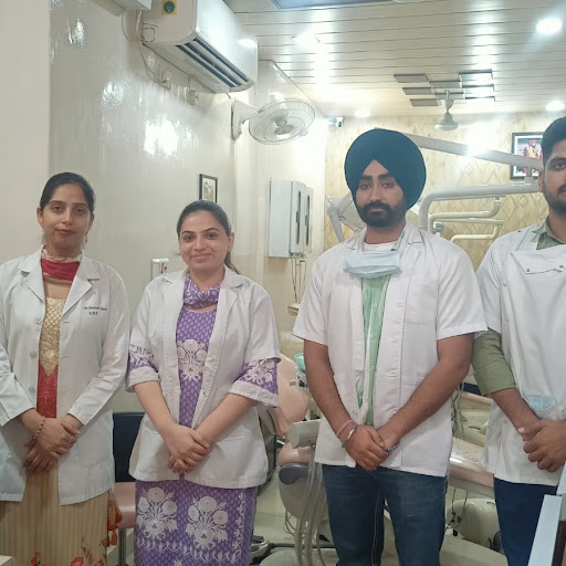 Navneet Dental Clinic : Best Dental Clinic | Best Root Canal | Best Implant Surgeon in Samrala